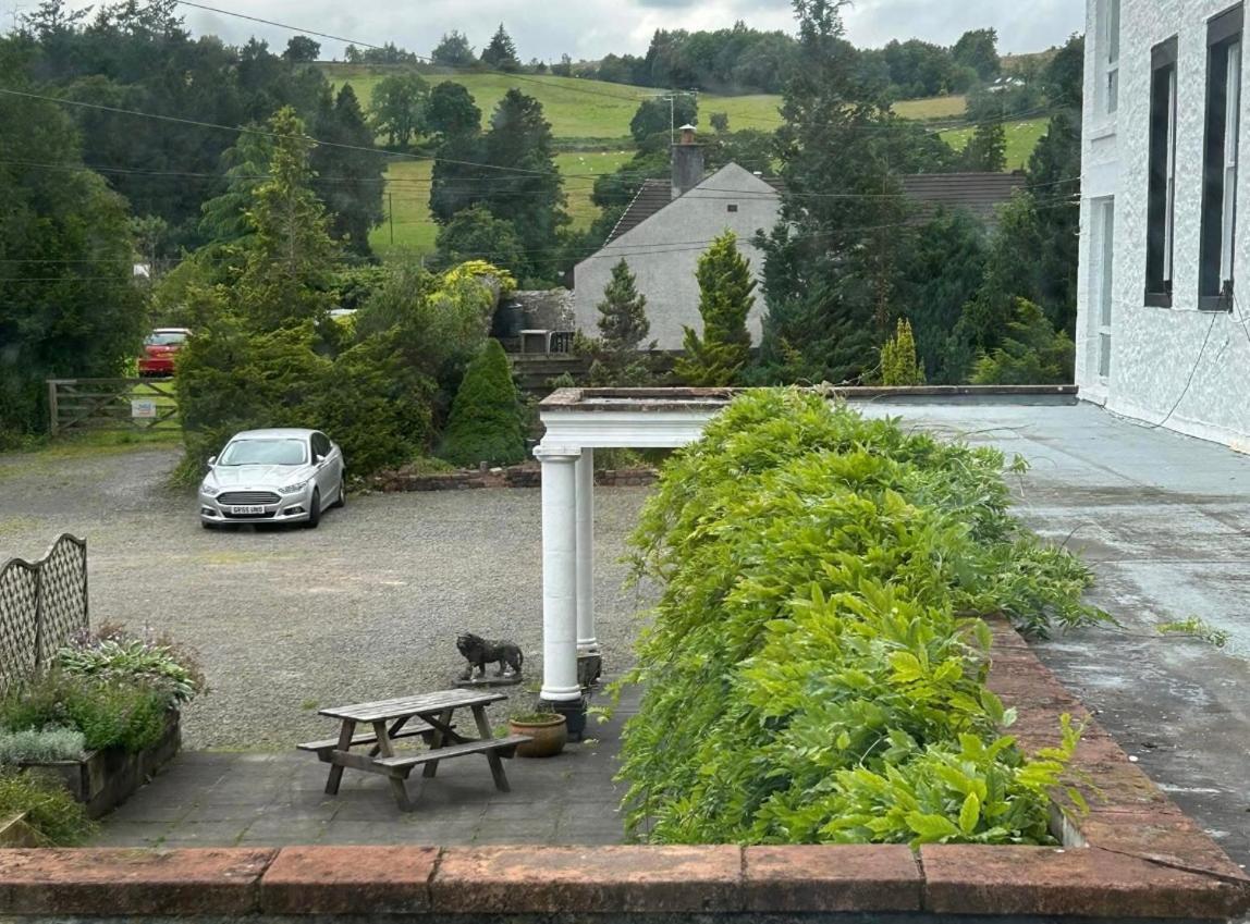 Annandale Arms Hotel Moffat Exteriör bild