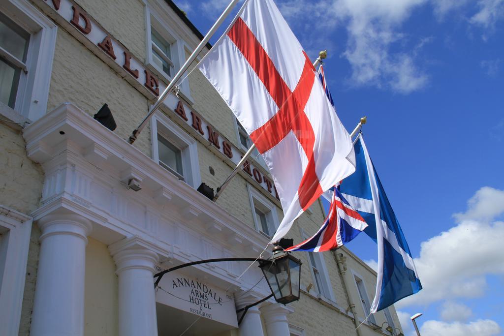 Annandale Arms Hotel Moffat Exteriör bild